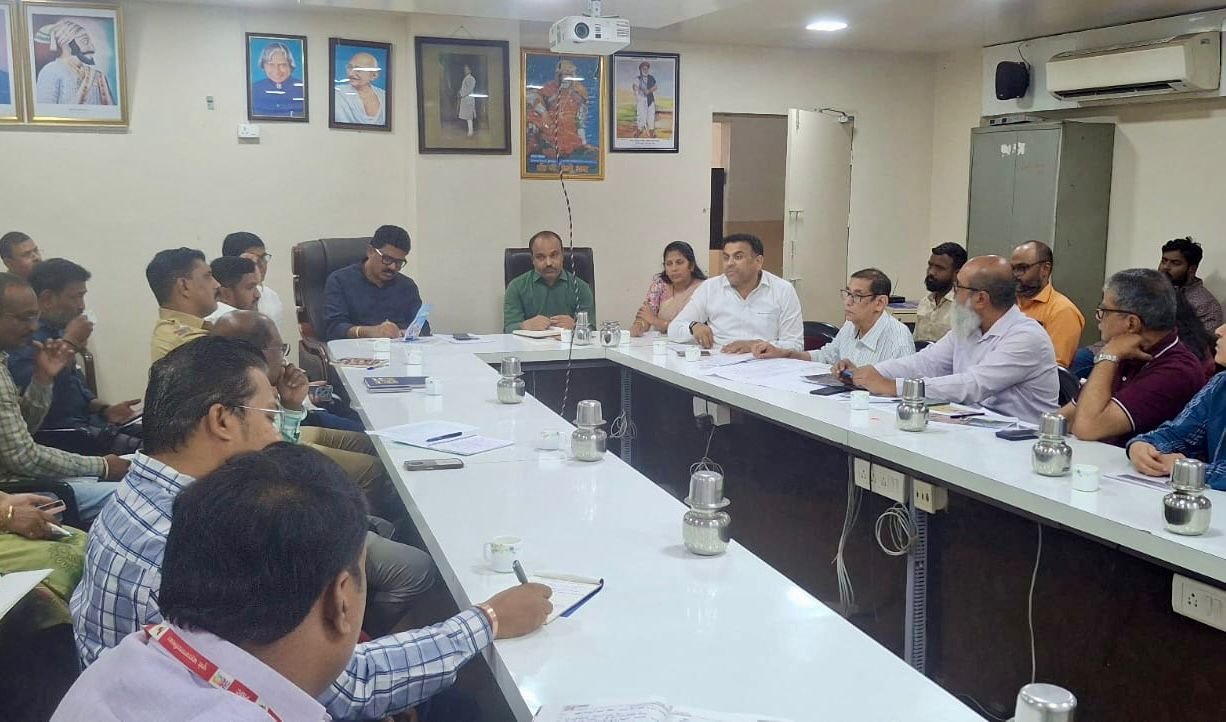 Baner Pashan Link Road traffic